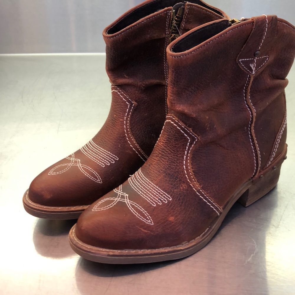 New in box! Etta Brown leather boots from Sundance.